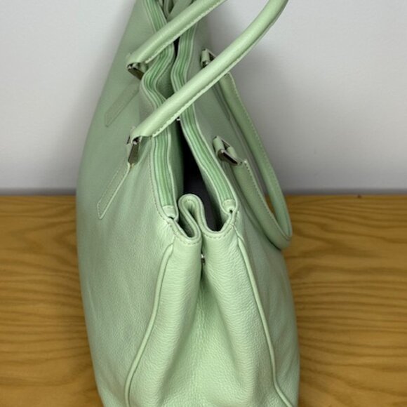 Levenger Pastel Green Pebble Leather Luxury Shoulder Handbag Purse - Picture 10 of 14